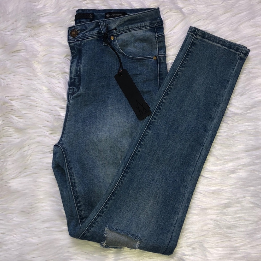 LALA ANTHONY slim-fit distressed jeans NWT